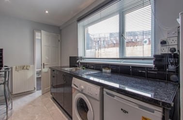 Minister Street, Cathays, Cardiff - Image 3